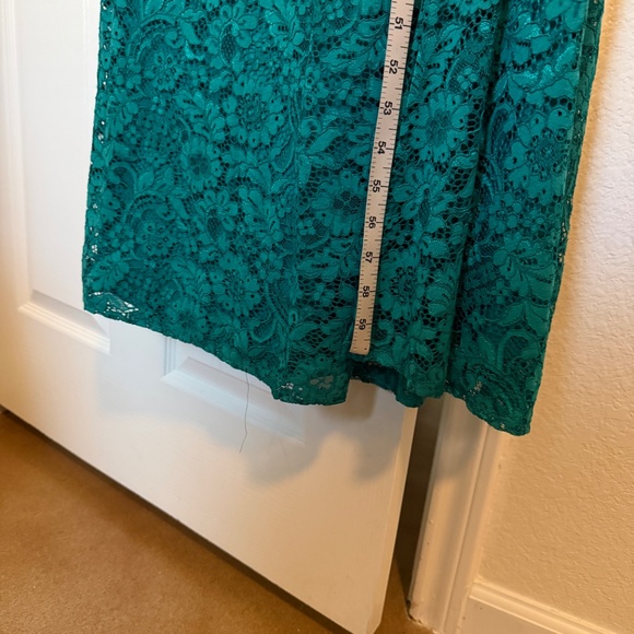 NWT David Bridal All Over Lace Sleeveless Full Length Gown/Dress Jade Sz 18 - Picture 9 of 13